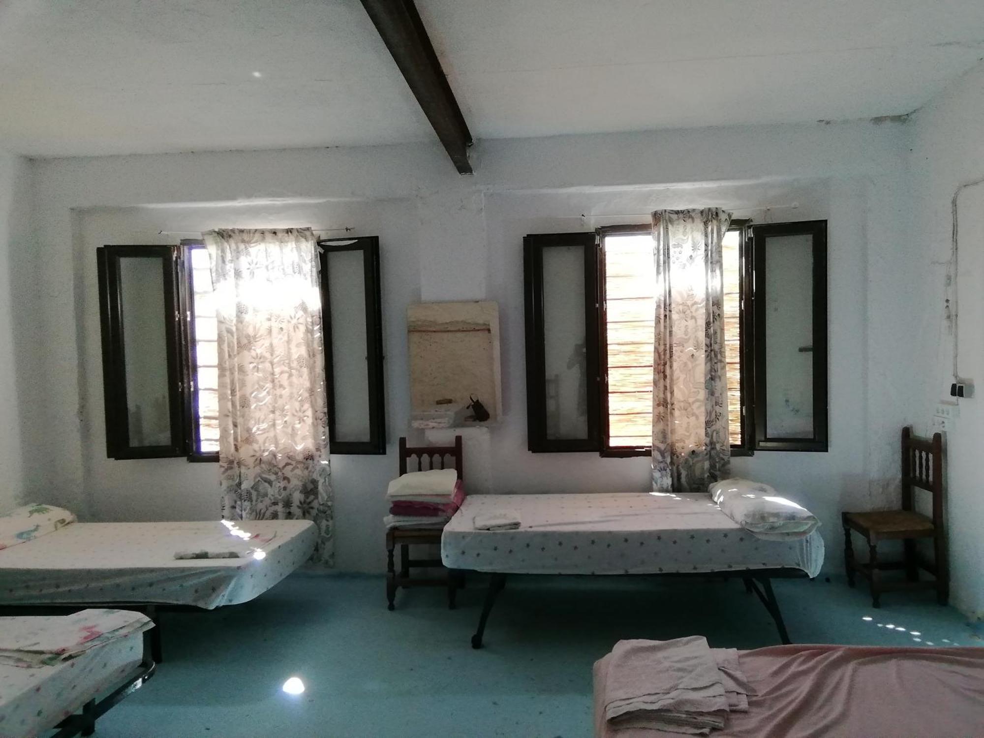 Surf House Playa Hotel โกนิล เด ลาฟรอนเตรา ภายนอก รูปภาพ
